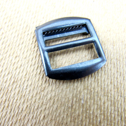 Toothed Waistcoat Buckles with Adjusting Slider Bar - Black, Gold or Silver CX51 - ThreadandTrimmings