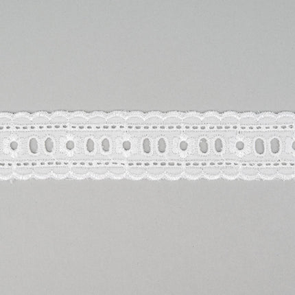White Broderie Anglaise Insertion Lace Slots 32mm Wide 3 Meter Length TC8096 - ThreadandTrimmings