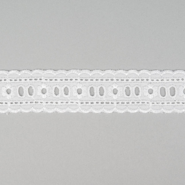 White Broderie Anglaise Insertion Lace Slots 32mm Wide 3 Meter Length TC8096 - ThreadandTrimmings