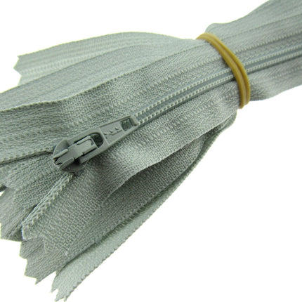 YKK Nylon Closed End Autolock Skirt Zips- 5 x Zips Per Pack - Size 8", 9" or 10" - ThreadandTrimmings