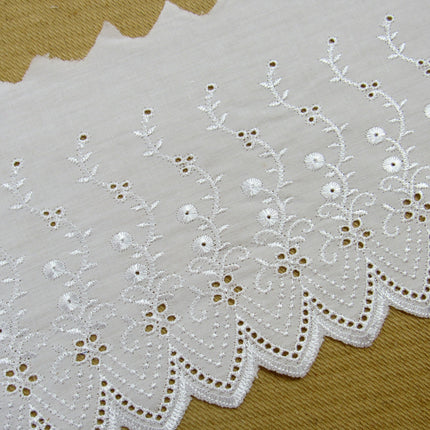 Flat White Cotton Broderie Anglaise 6" 150mm Wide 3 Meter Length 2840