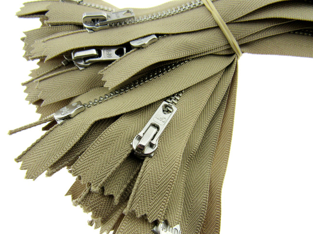Trouser Skirt Jean Zip, Closed End Metal Teeth 5mm Wide Teeth, 9-Colours 4-Sizes - ThreadandTrimmings