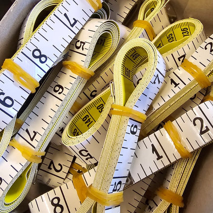Clearance Tape Measures Fibre Glass Top Quality West German Made 59" / 150cm - ThreadandTrimmings
