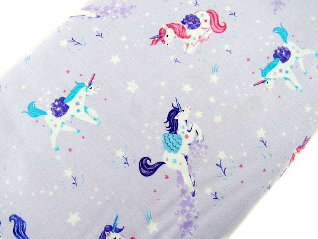 ** STUDIO E "UNICORN KISSES" - FAT QUARTER FABRIC- LILAC - PRANCING UNICORNS - ThreadandTrimmings