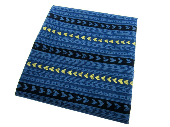 **MICHAEL MILLER "CATS CRADLE - LOVE LINES" - NAVY- FAT QUARTER- LOVE HEARTS - ThreadandTrimmings
