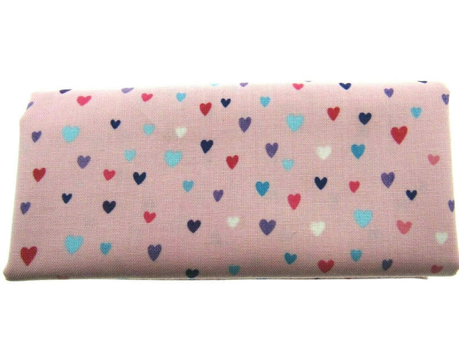 ** STUDIO E's "UNICORN KISSES " FAT QUARTER FABRIC PINK SCATTERED HEARTS BLENDER - ThreadandTrimmings