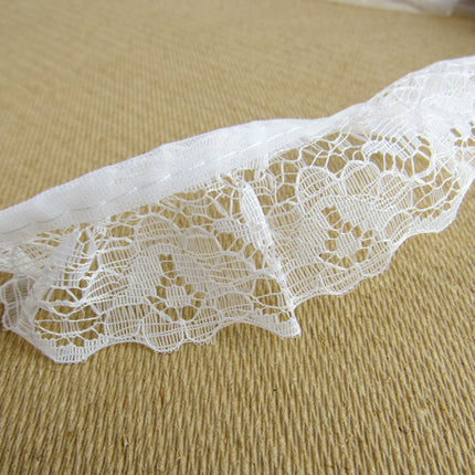 Gathered Frilled Nylon Lace with Large Daisy - 25mm 1" - Nottingham Lace - 2050F - ThreadandTrimmings