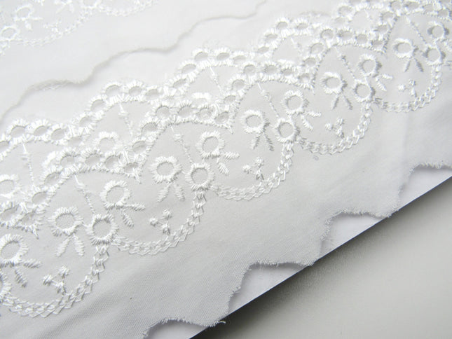 White Cotton Broderie Anglaise with Scalloped Edge x 3m 50mm Wide Flat Lace 1874