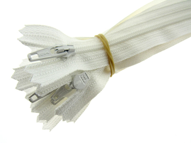 YKK Nylon Closed End Dress Cushion Zips 5 x 12", 14" or 16" High Quality Zip - ThreadandTrimmings