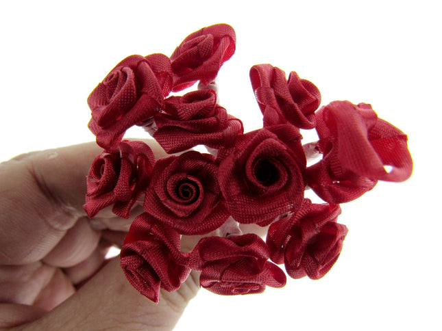 Red Ribbon Roses with Wire Stems - 144 Roses - 12 Bunches x 12 Roses 1.2cm Rose