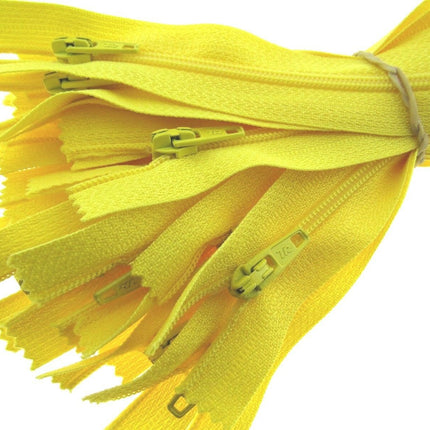 Nylon Closed End Zips 9" - 23cm / 26 Colours / Matching Zip Puller /Trebla Brand